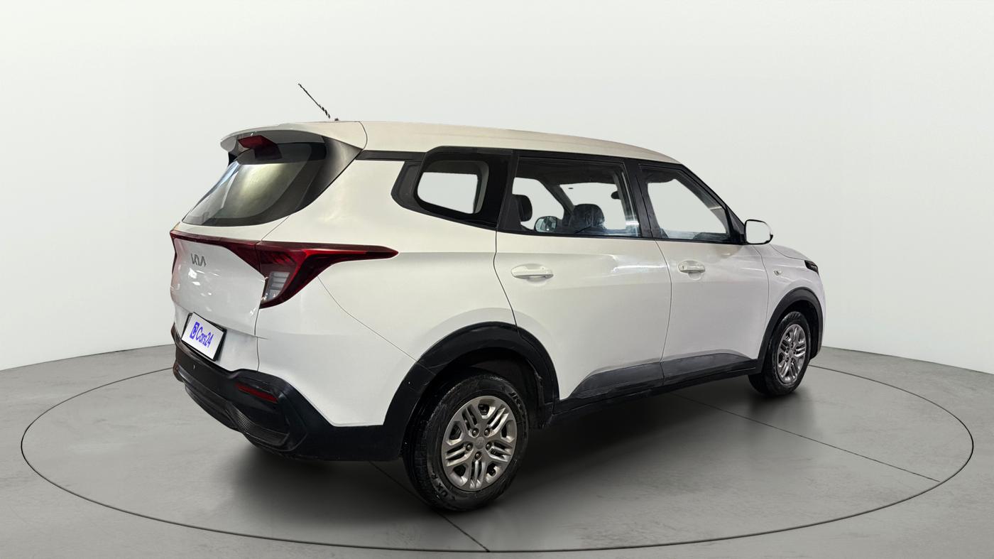 2023 KIA CARENS PREMIUM 1.5 PETROL 7 STR, Petrol, Manual, 91,193 km, Right Back Diagonal