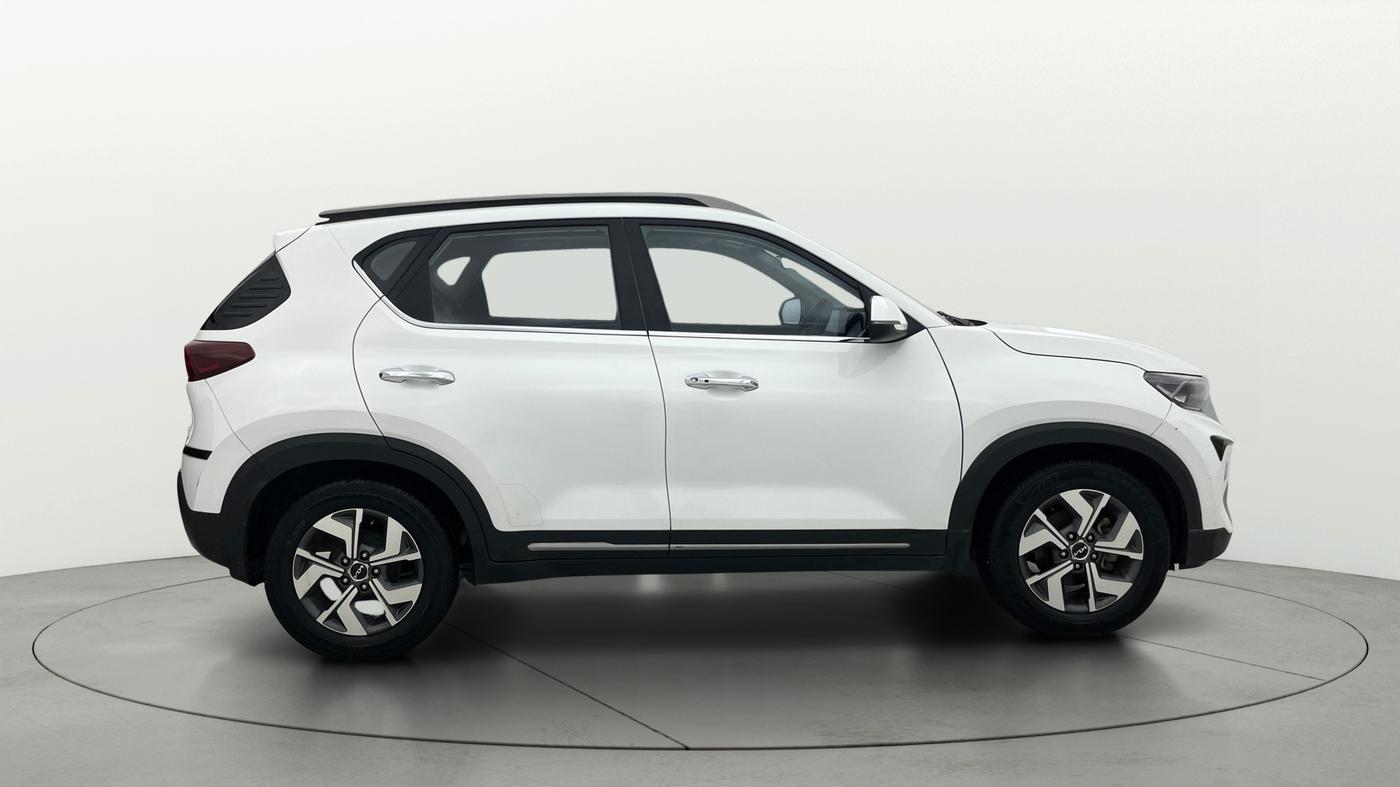 2022 KIA SONET HTX 1.5, Diesel, Manual, 50,229 km, Right Side View