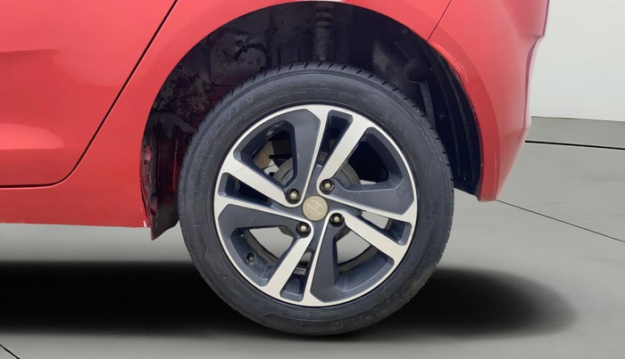 2020 Tata ALTROZ XZ PETROL, Petrol, Manual, 53,259 km, Left Rear Wheel