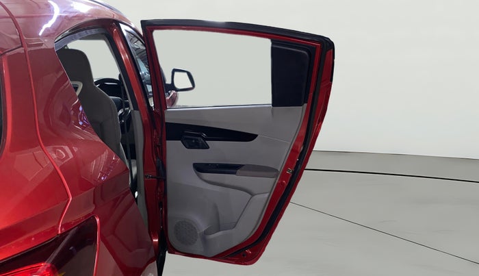 2016 Mahindra Kuv100 K6 PLUS 6 STR, Petrol, Manual, 71,388 km, RHS Rear Door