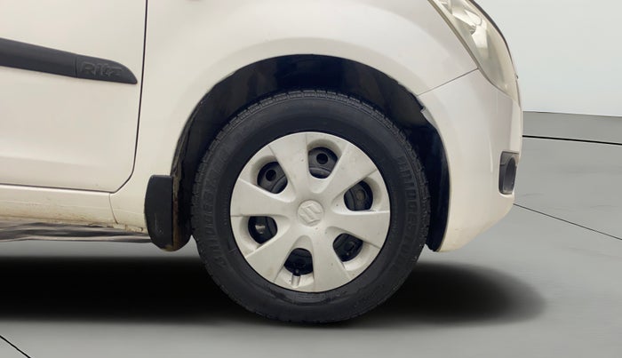2012 Maruti Ritz VXI, CNG, Manual, 65,548 km, Right Front Wheel