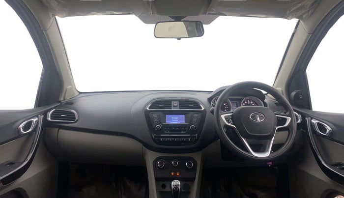 2016 Tata Tiago XZ PETROL, Petrol, Manual, 66,618 km, Dashboard