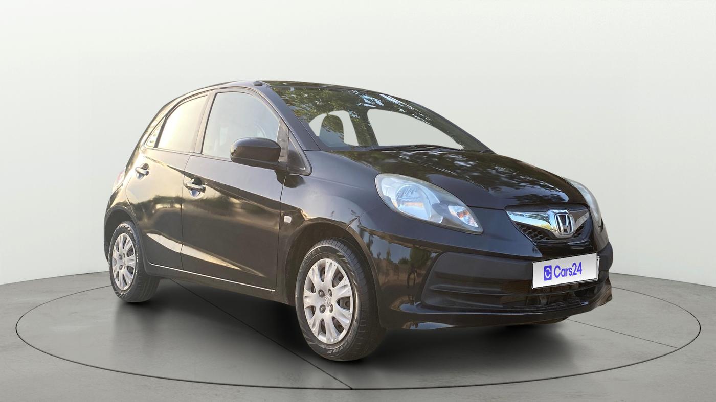 2015 Honda Brio S MT, Petrol, Manual, 26,647 km, Right Front Diagonal