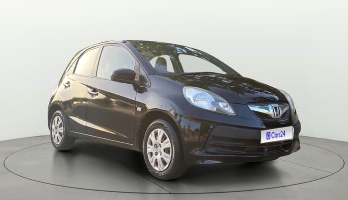 2015 Honda Brio S MT, Petrol, Manual, 26,647 km, Right Front Diagonal
