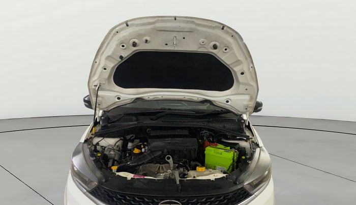 2023 Tata Tiago XT CNG, CNG, Manual, 27,707 km, Open Bonet