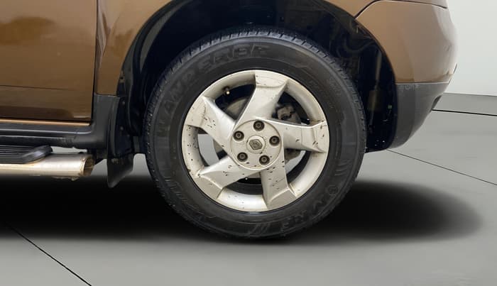 2014 Renault Duster 85 PS RXL DIESEL, Diesel, Manual, 1,08,569 km, Right Front Wheel