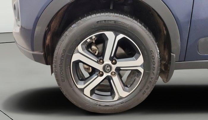 2023 Tata NEXON XZ PLUS DIESEL SUNROOF, Diesel, Manual, 60,862 km, Left Front Wheel