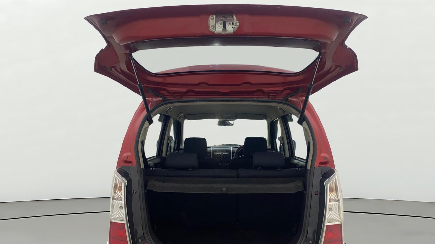 2014 Maruti Wagon R Stingray VXI, Petrol, Manual, 99,934 km, Boot Door Open
