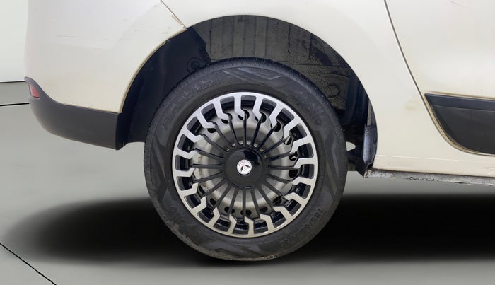 2018 Renault Lodgy 85 PS RXE 8 STR, Diesel, Manual, 31,440 km, Right Rear Wheel