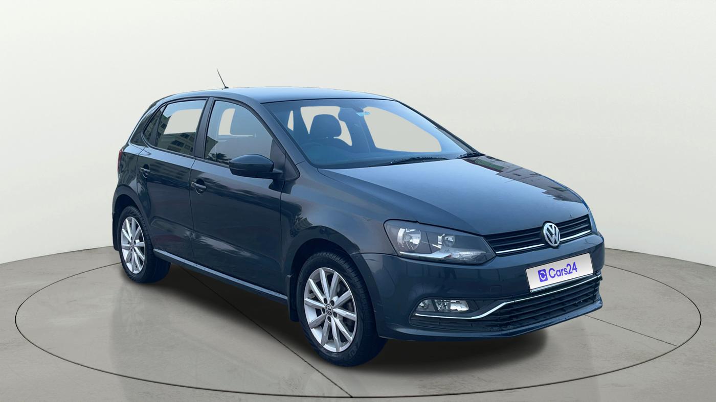 2017 Volkswagen Polo HIGHLINE PLUS 1.2(16 ALLOY, Petrol, Manual, 84,147 km, Right Front Diagonal