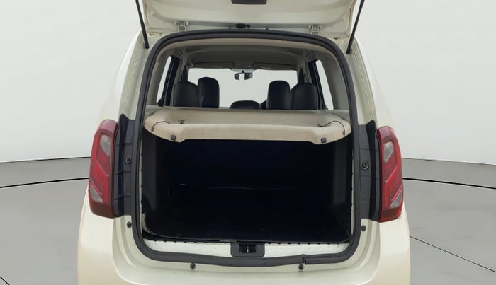 2017 Renault Duster 110 PS RXZ 4X4 MT DIESEL, Diesel, Manual, 48,607 km, Boot Open Zoomed View