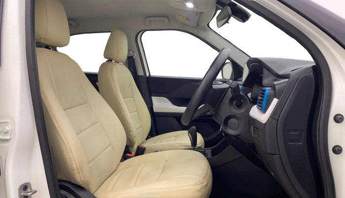 2023 Tata PUNCH CREATIVE AMT 1.2 RTN DUAL TONE, Petrol, Automatic, 20,197 km, Right Side Front Door Cabin