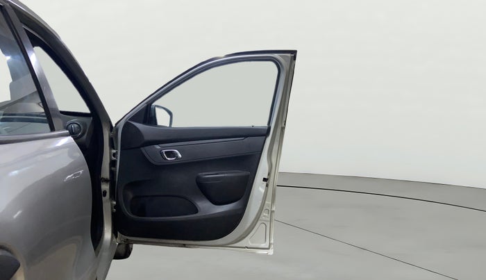 2019 Renault Kwid RXT 0.8 (O), Petrol, Manual, 39,628 km, RHS Front Door