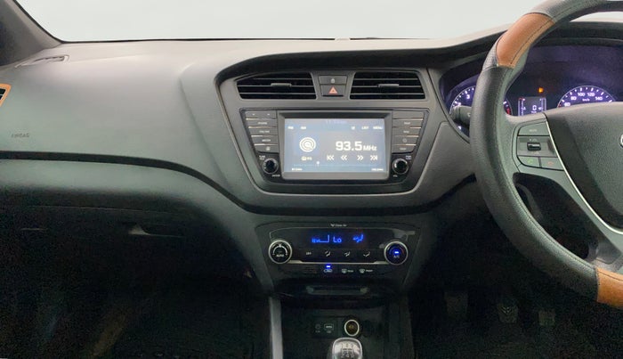 2017 Hyundai Elite i20 ASTA 1.2 DUAL TONE, Petrol, Manual, 31,134 km, Air Conditioner