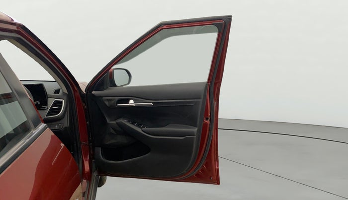 2020 KIA SELTOS HTK 1.5 PETROL, Petrol, Manual, 28,314 km, RHS Front Door