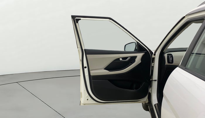 2022 Hyundai Creta SX 1.5 PETROL, Petrol, Manual, 17,357 km, LHS Front Door