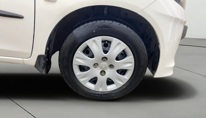 2014 Honda Brio S MT, Petrol, Manual, 67,673 km, Right Front Wheel