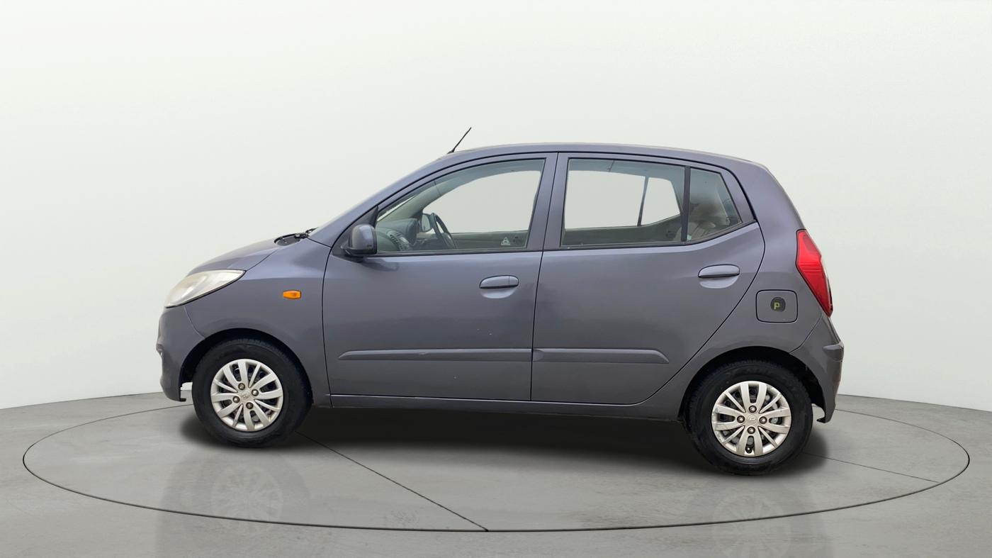 2015 Hyundai i10 SPORTZ 1.1, Petrol, Manual, 82,935 km, Left Side