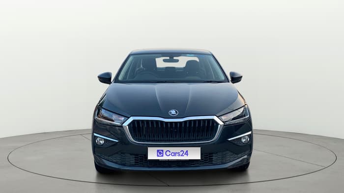 2025 Skoda SLAVIA Prestige 1.0L TSI MT, Petrol, Manual, 17,495 km, Front