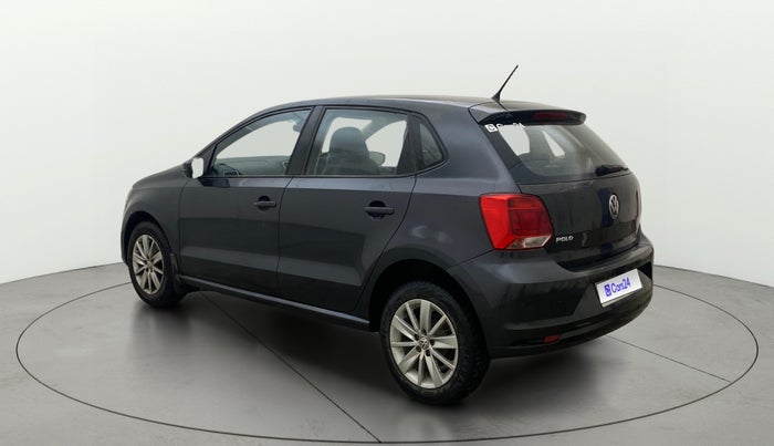 2016 Volkswagen Polo HIGHLINE1.2L, Petrol, Manual, 73,293 km, Left Back Diagonal