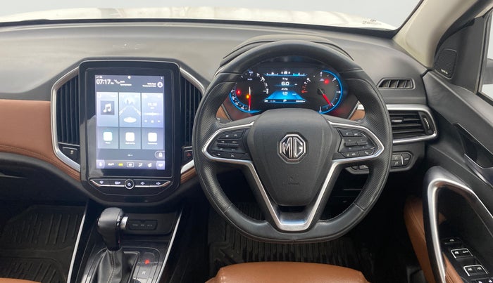 2020 MG HECTOR PLUS SHARP 1.5 PETROL TURBO DCT 6-STR, Petrol, Automatic, 66,402 km, Steering Wheel Close Up