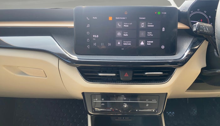 2022 Skoda SLAVIA STYLE 1.0L TSI MT, Petrol, Manual, 69,712 km, Air Conditioner