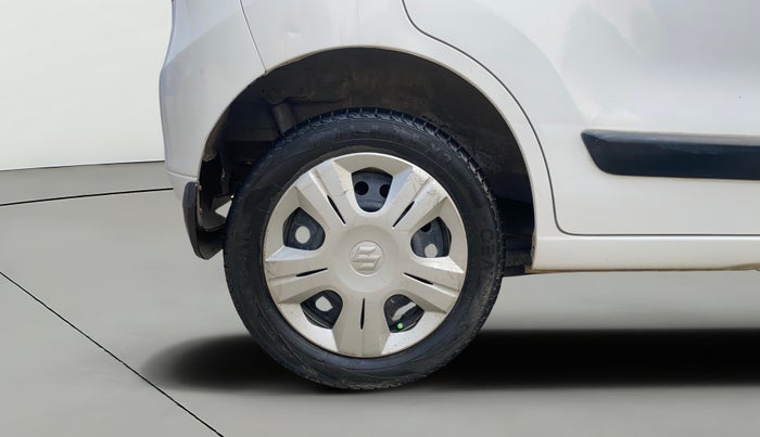 2018 Maruti Wagon R 1.0 VXI, Petrol, Manual, 36,521 km, Right Rear Wheel