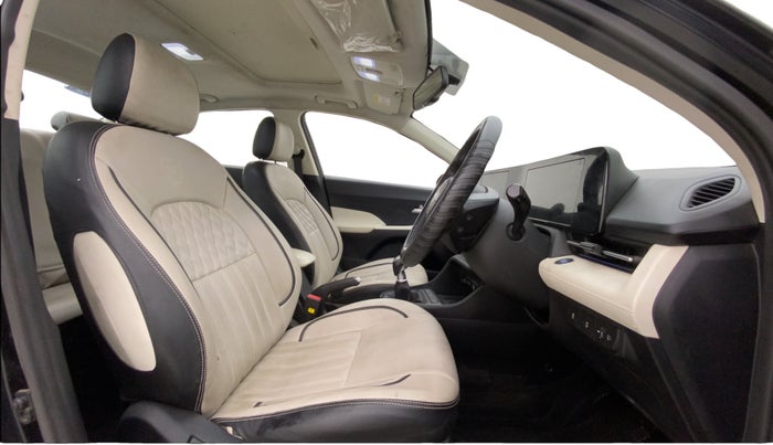 2024 Hyundai Verna SX 1.5 l MPI, Petrol, Manual, 34,494 km, Right Side Front Door Cabin