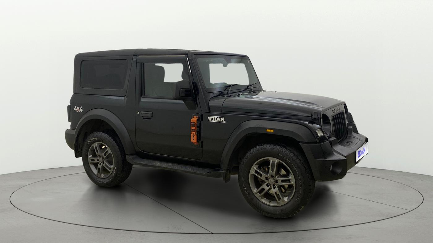 2023 Mahindra Thar LX D AT 4WD HT, Diesel, Automatic, 34,028 km, Right Front Diagonal