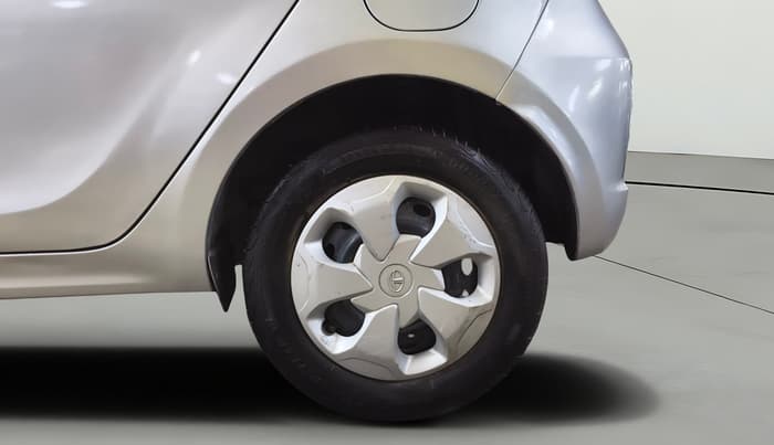2016 Tata Tiago XT PETROL, Petrol, Manual, 99,343 km, Left Rear Wheel