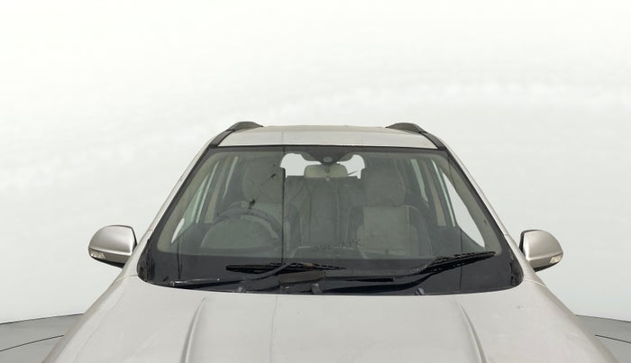 2014 Mahindra XUV500 W6, Diesel, Manual, 1,08,943 km, Front Windshield