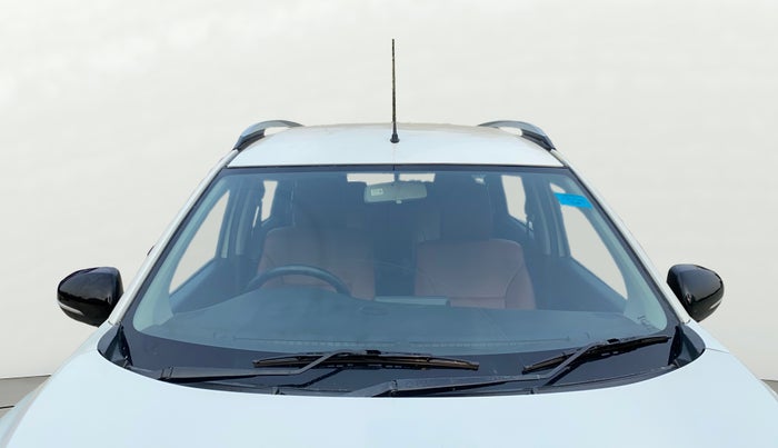 2020 Maruti XL6 ZETA MT, Petrol, Manual, 76,860 km, Front Windshield