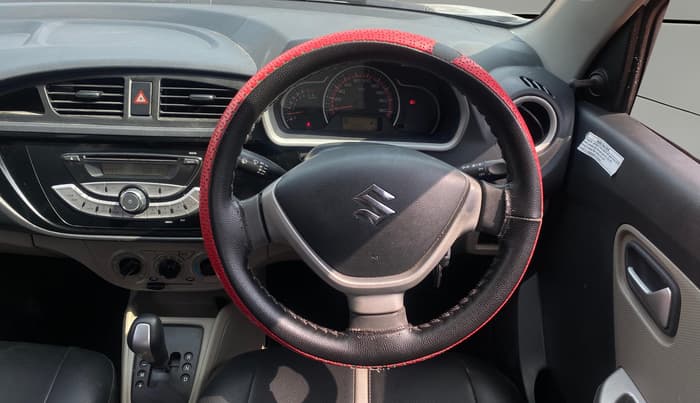 2016 Maruti Alto K10 VXI AMT, Petrol, Automatic, 35,557 km, Steering Wheel Close Up