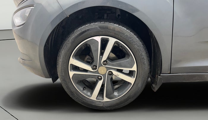 2021 Tata ALTROZ XZ PETROL, Petrol, Manual, 37,444 km, Left Front Wheel