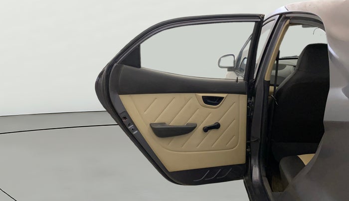 2014 Hyundai Eon D-LITE, CNG, Manual, 32,394 km, LHS Rear Door