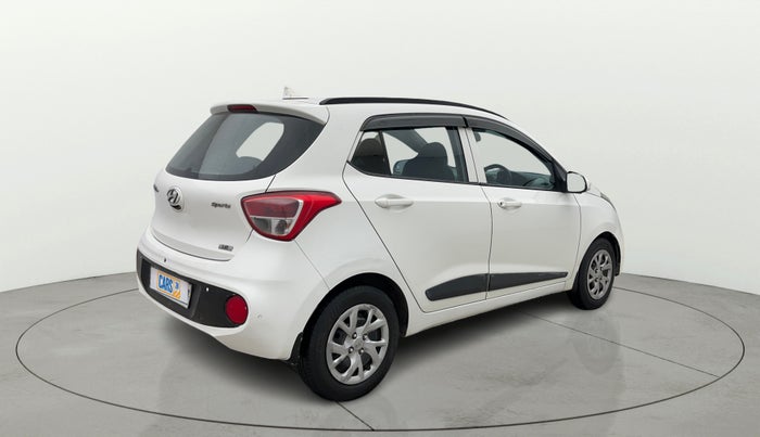 2017 Hyundai Grand i10 SPORTZ 1.2 KAPPA VTVT, Petrol, Manual, 83,853 km, Right Back Diagonal