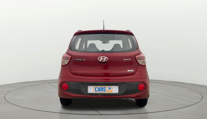 2017 Hyundai Grand i10 SPORTZ AT 1.2 KAPPA VTVT, Petrol, Automatic, 35,406 km, Back/Rear