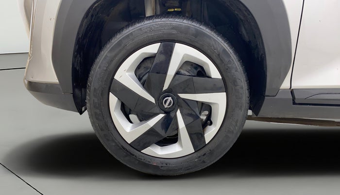 2022 Nissan MAGNITE XL, Petrol, Manual, 27,196 km, Left Front Wheel