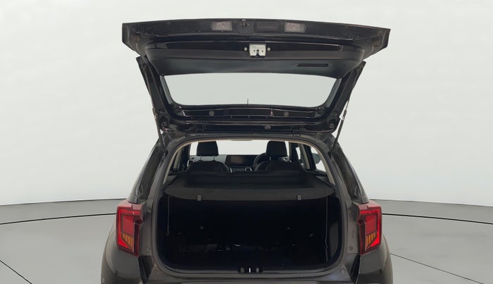 2024 KIA SONET HTE (O) 1.2 Petrol MT, Petrol, Manual, 4,952 km, Boot Door Open