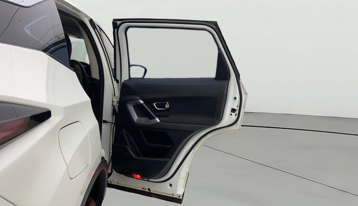 2021 Tata Harrier XT PLUS 2.0L KRYOTEC, Diesel, Manual, 85,888 km, RHS Rear Door