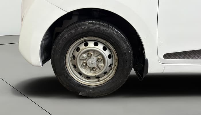 2017 Hyundai Eon ERA + SE, Petrol, Manual, 83,628 km, Left Front Wheel