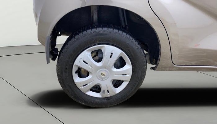 2016 Datsun Redi Go T (O), Petrol, Manual, 86,474 km, Right Rear Wheel