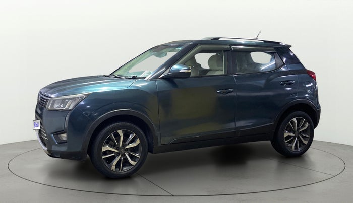 2019 Mahindra XUV300 W8 (O) 1.5 DIESEL, Diesel, Manual, 84,648 km, Left Front Diagonal