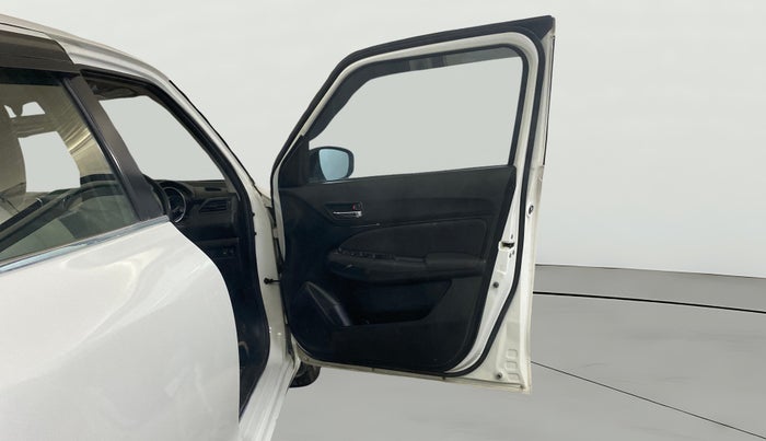 2020 Maruti Swift VXI AMT, Petrol, Automatic, 42,135 km, RHS Front Door