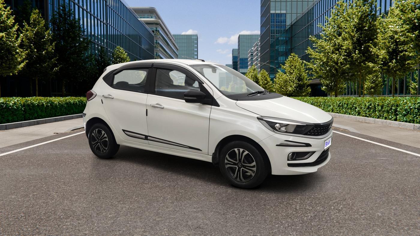 2022 Tata Tiago XZ PLUS CNG, CNG, Manual, 54,248 km, Right Front Diagonal