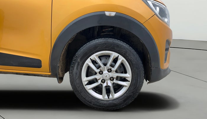 2021 Renault TRIBER RXL MT, Petrol, Manual, 52,280 km, Right Front Wheel