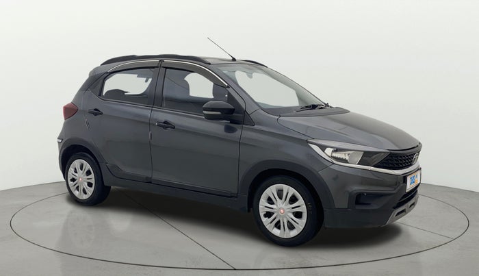 2022 Tata TIAGO NRG XZ AMT, Petrol, Automatic, 66,944 km, Right Front Diagonal