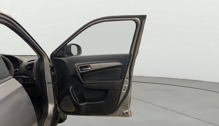 2018 Maruti Vitara Brezza ZDI PLUS AMT, Diesel, Automatic, 67,255 km, RHS Front Door