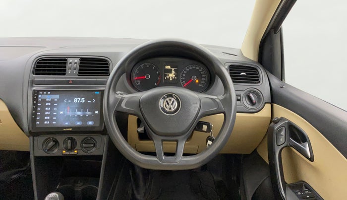 2016 Volkswagen Ameo COMFORTLINE 1.2L, Petrol, Manual, 1,13,850 km, Steering Wheel Close Up