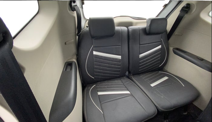 2022 Renault TRIBER RXZ, Petrol, Manual, 19,954 km, Third Seat Row ( optional )